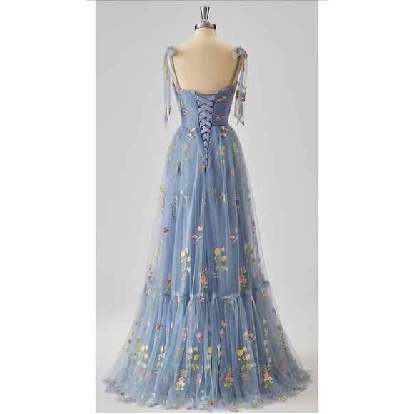 Women’s Mint long tulle floral dress - Picture 2 of 8